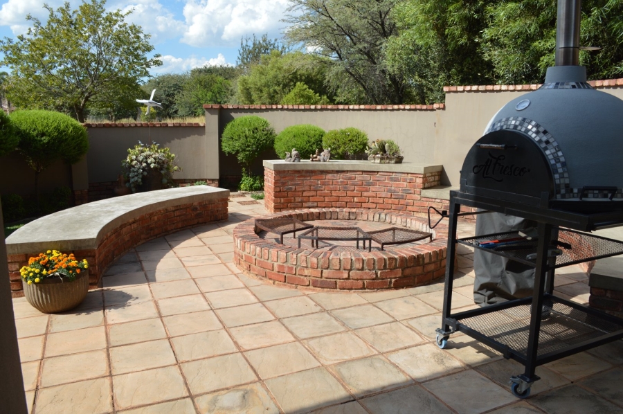 3 Bedroom Property for Sale in Wilkoppies North West